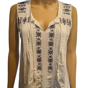 Lucky Brand Boho Cotton Tank w/embroidery & tassels. NWT Sz. SP